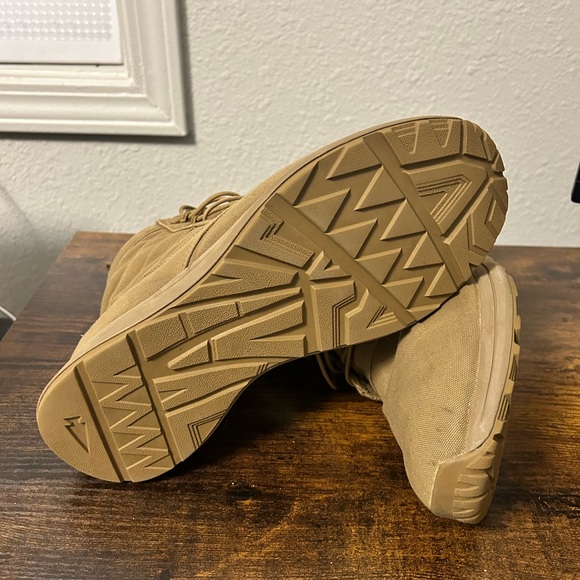 Goruck Men’s Boots - 10 - Picture 3 of 4